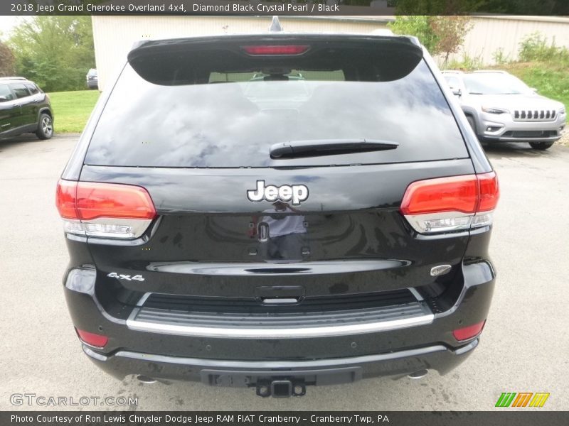 Diamond Black Crystal Pearl / Black 2018 Jeep Grand Cherokee Overland 4x4