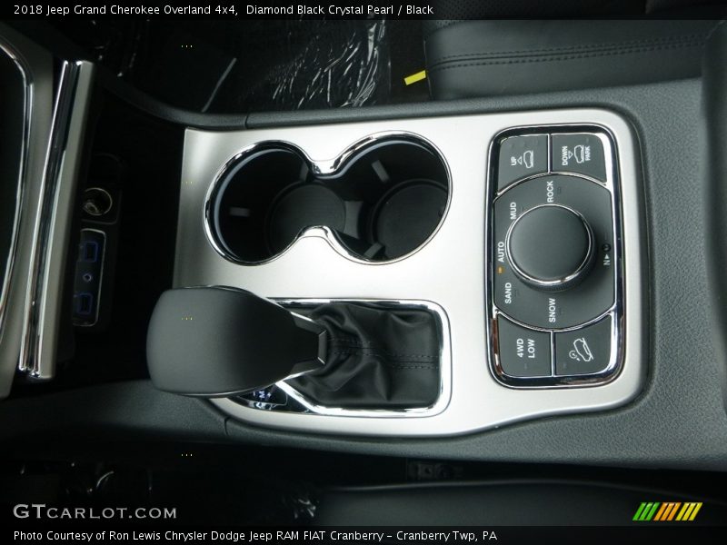 Diamond Black Crystal Pearl / Black 2018 Jeep Grand Cherokee Overland 4x4