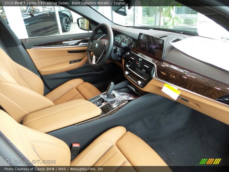  2019 5 Series 540i xDrive Sedan Cognac Interior
