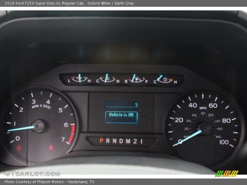  2019 F250 Super Duty XL Regular Cab XL Regular Cab Gauges