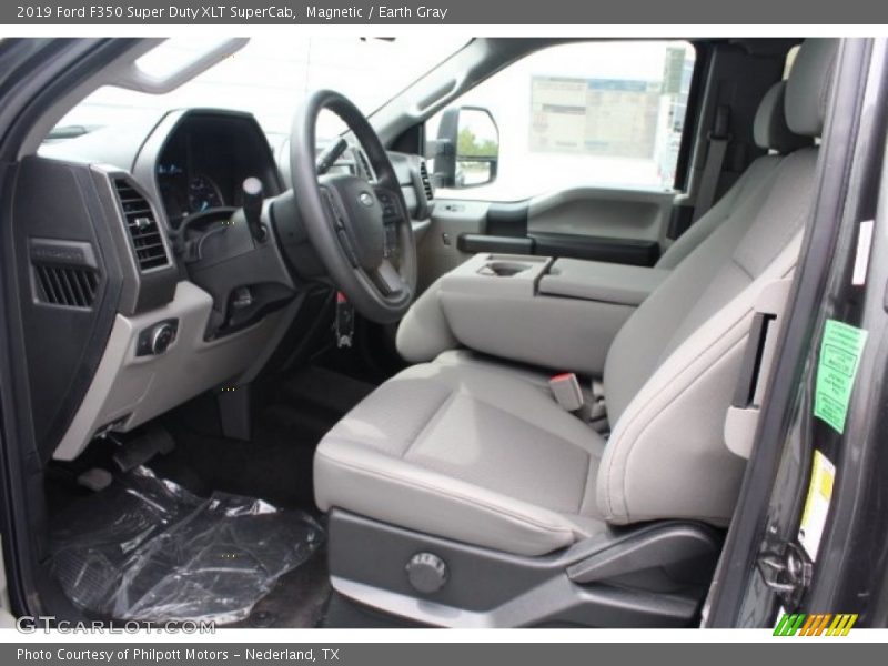 Magnetic / Earth Gray 2019 Ford F350 Super Duty XLT SuperCab