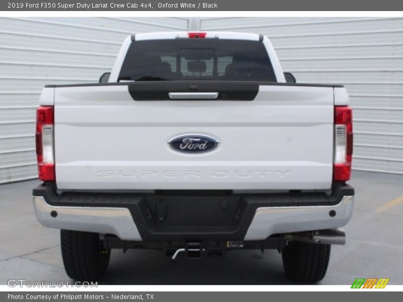 Oxford White / Black 2019 Ford F350 Super Duty Lariat Crew Cab 4x4