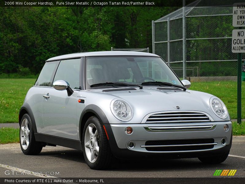 Pure Silver Metallic / Octagon Tartan Red/Panther Black 2006 Mini Cooper Hardtop