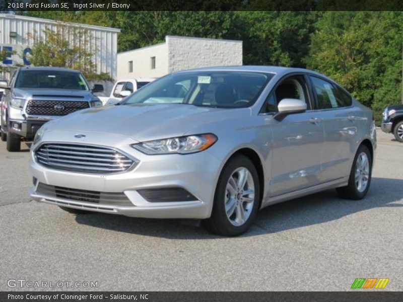 Ingot Silver / Ebony 2018 Ford Fusion SE