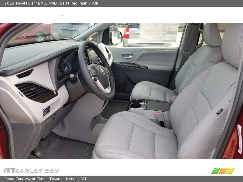  2019 Sienna XLE AWD Ash Interior