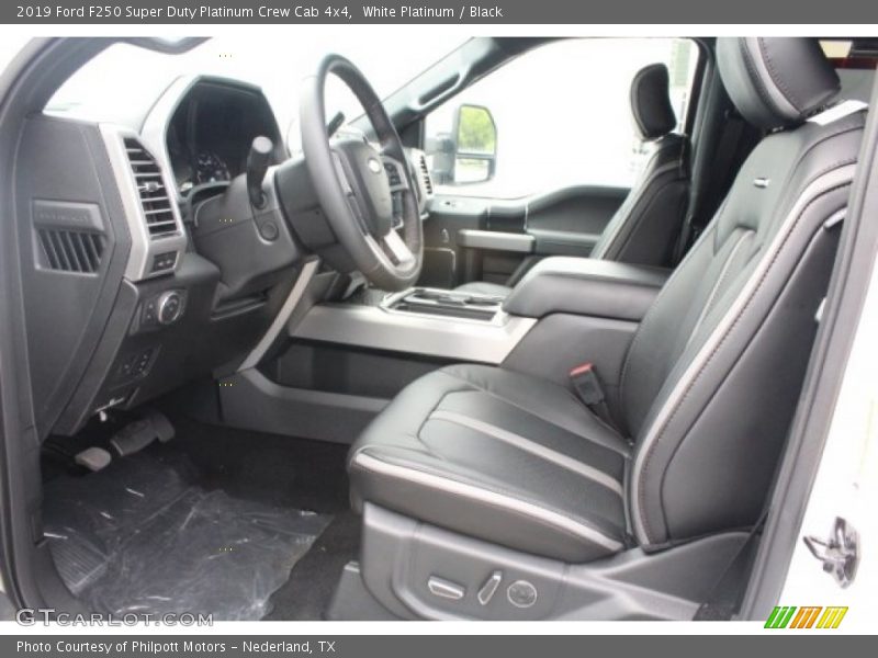 White Platinum / Black 2019 Ford F250 Super Duty Platinum Crew Cab 4x4