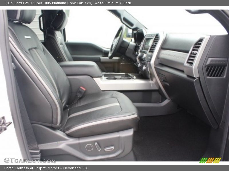 White Platinum / Black 2019 Ford F250 Super Duty Platinum Crew Cab 4x4