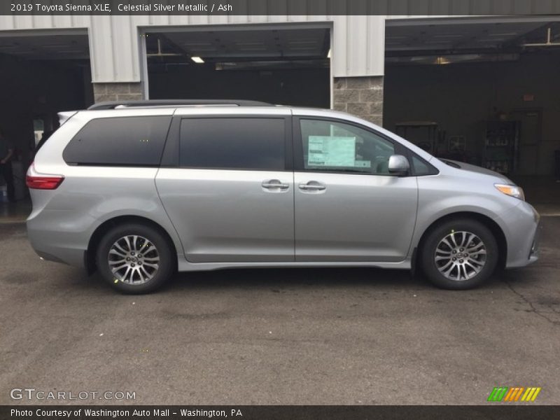 Celestial Silver Metallic / Ash 2019 Toyota Sienna XLE
