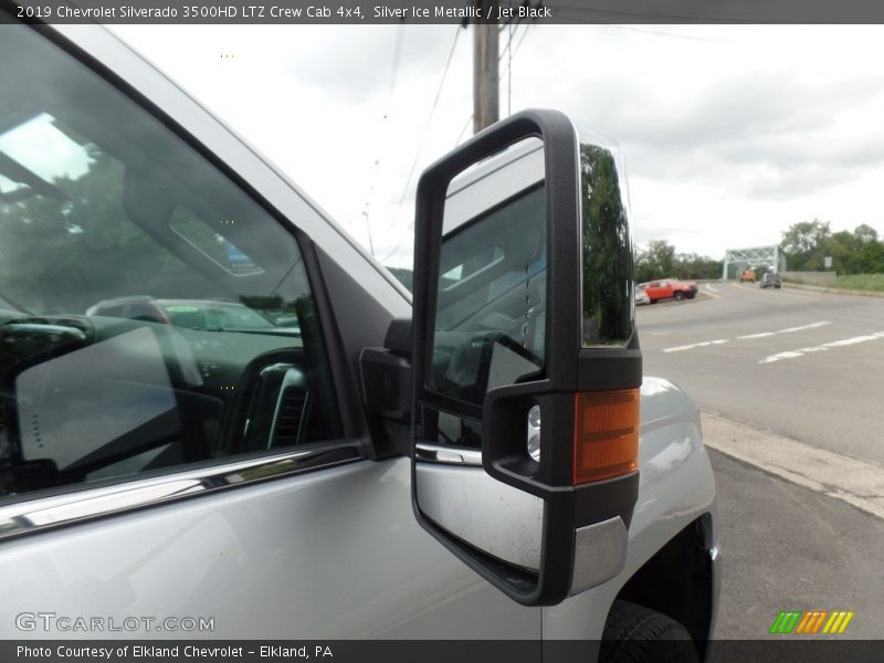Silver Ice Metallic / Jet Black 2019 Chevrolet Silverado 3500HD LTZ Crew Cab 4x4
