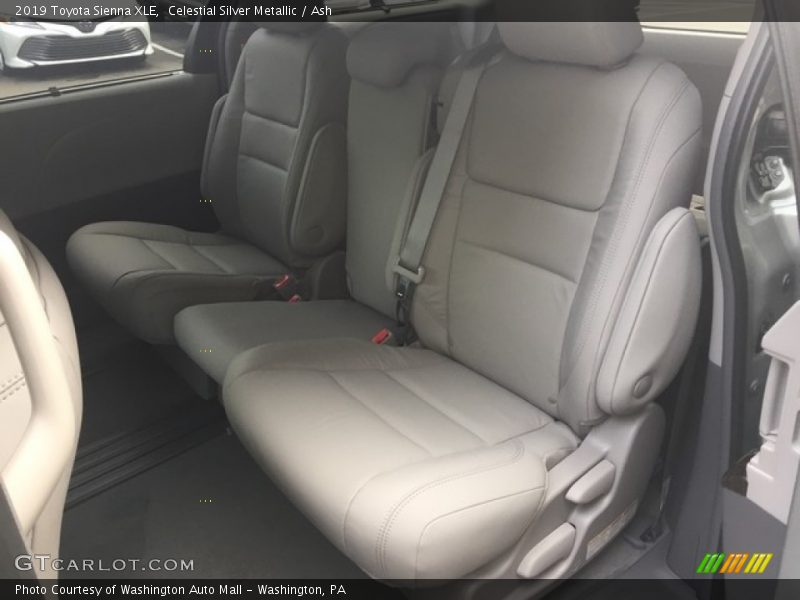 Celestial Silver Metallic / Ash 2019 Toyota Sienna XLE