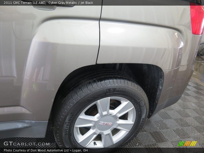 Cyber Gray Metallic / Jet Black 2011 GMC Terrain SLE AWD