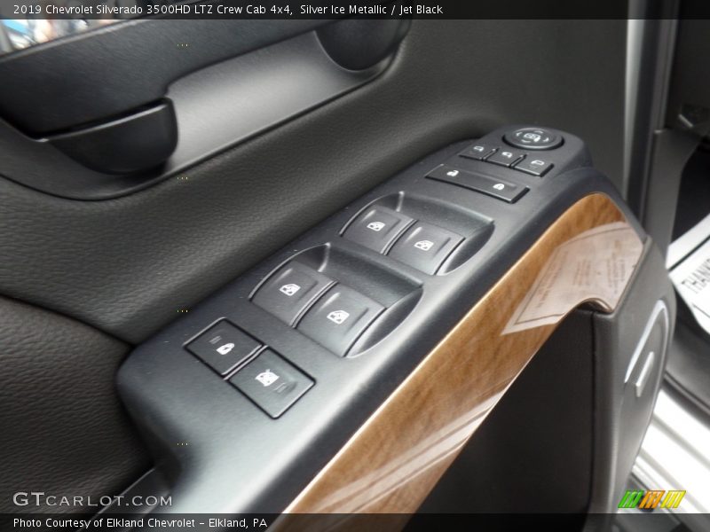 Silver Ice Metallic / Jet Black 2019 Chevrolet Silverado 3500HD LTZ Crew Cab 4x4