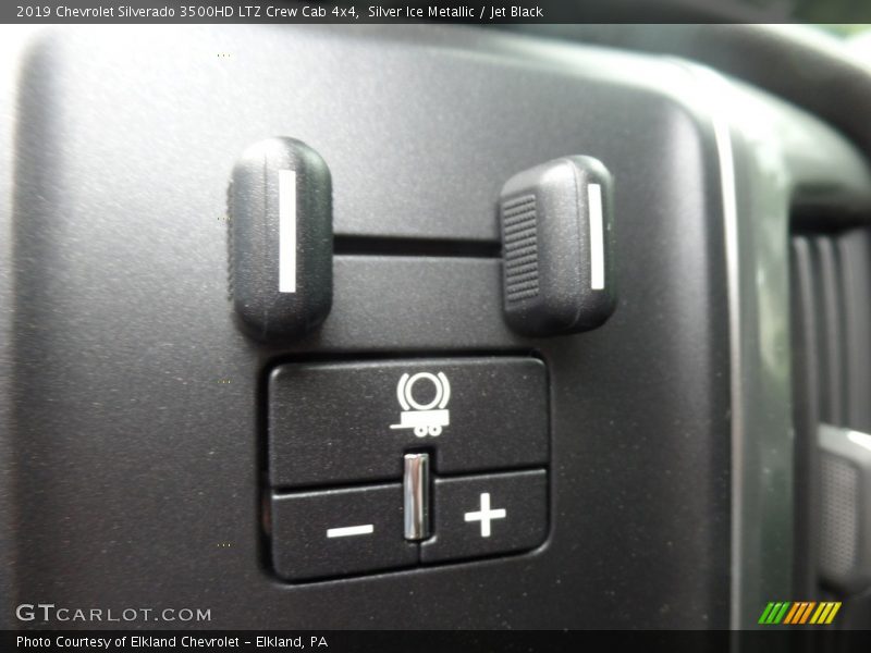 Silver Ice Metallic / Jet Black 2019 Chevrolet Silverado 3500HD LTZ Crew Cab 4x4