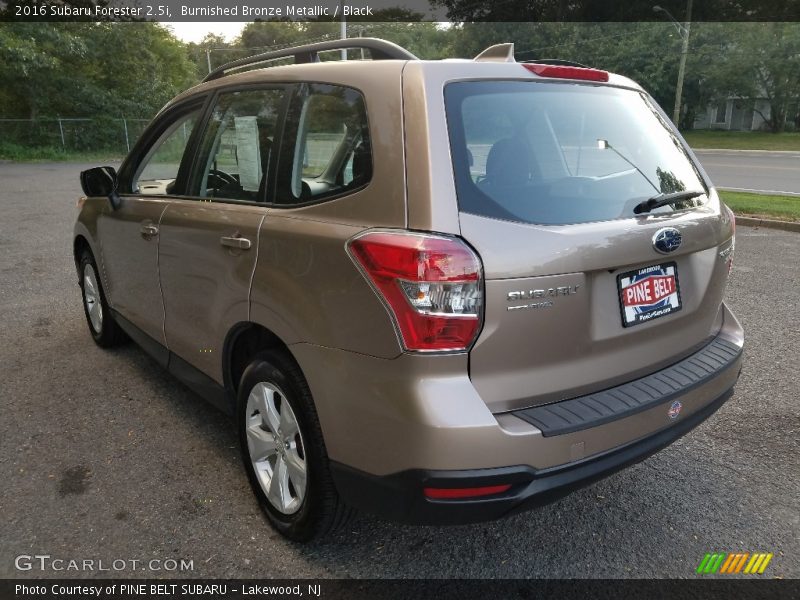 Burnished Bronze Metallic / Black 2016 Subaru Forester 2.5i