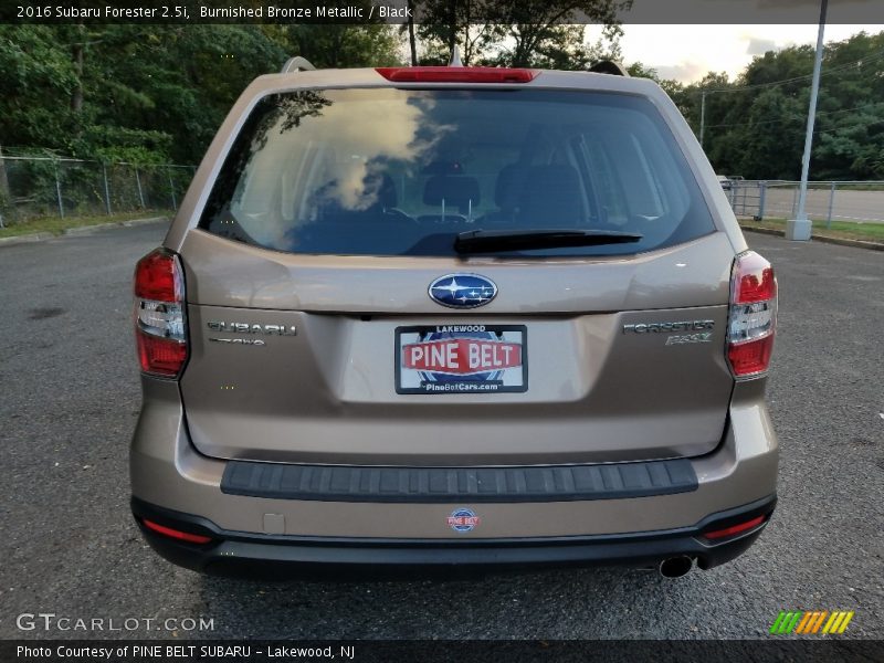 Burnished Bronze Metallic / Black 2016 Subaru Forester 2.5i