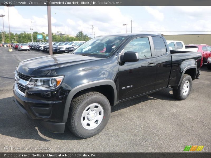 Front 3/4 View of 2019 Colorado WT Extended Cab 4x4