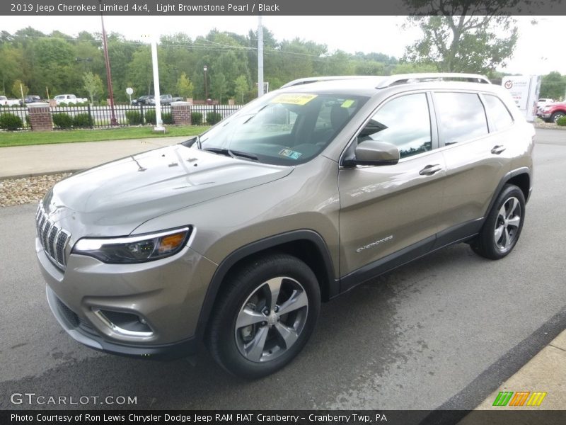 Light Brownstone Pearl / Black 2019 Jeep Cherokee Limited 4x4