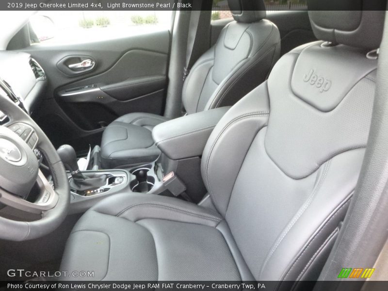 Light Brownstone Pearl / Black 2019 Jeep Cherokee Limited 4x4