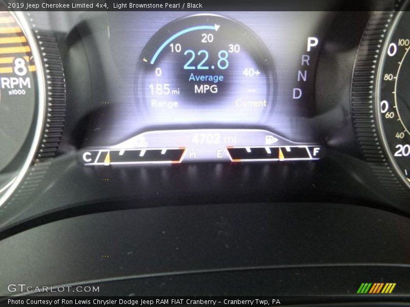 Light Brownstone Pearl / Black 2019 Jeep Cherokee Limited 4x4