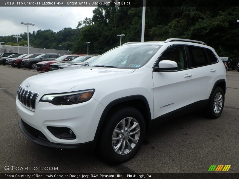 Bright White / Black/Light Frost Beige 2019 Jeep Cherokee Latitude 4x4