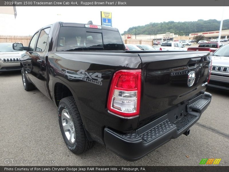 Rugged Brown Pearl / Black 2019 Ram 1500 Tradesman Crew Cab 4x4