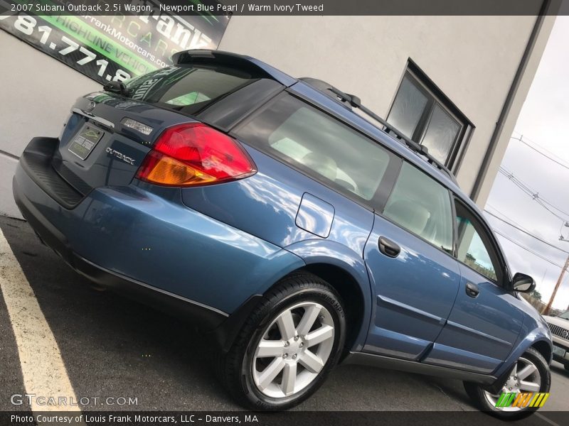 Newport Blue Pearl / Warm Ivory Tweed 2007 Subaru Outback 2.5i Wagon