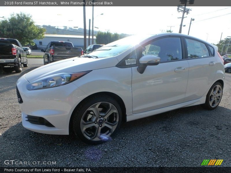 White Platinum / Charcoal Black 2018 Ford Fiesta ST Hatchback