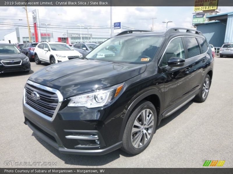 Front 3/4 View of 2019 Ascent Limited