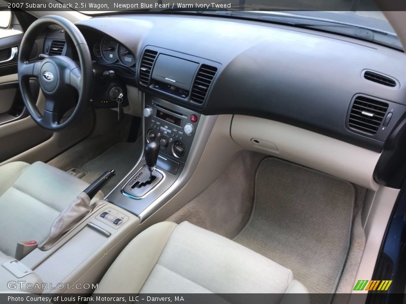 Newport Blue Pearl / Warm Ivory Tweed 2007 Subaru Outback 2.5i Wagon
