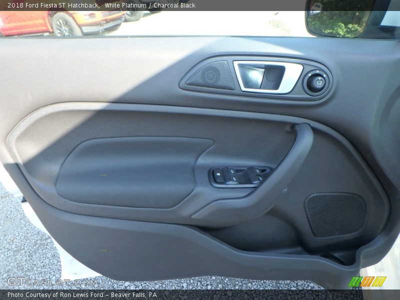 White Platinum / Charcoal Black 2018 Ford Fiesta ST Hatchback