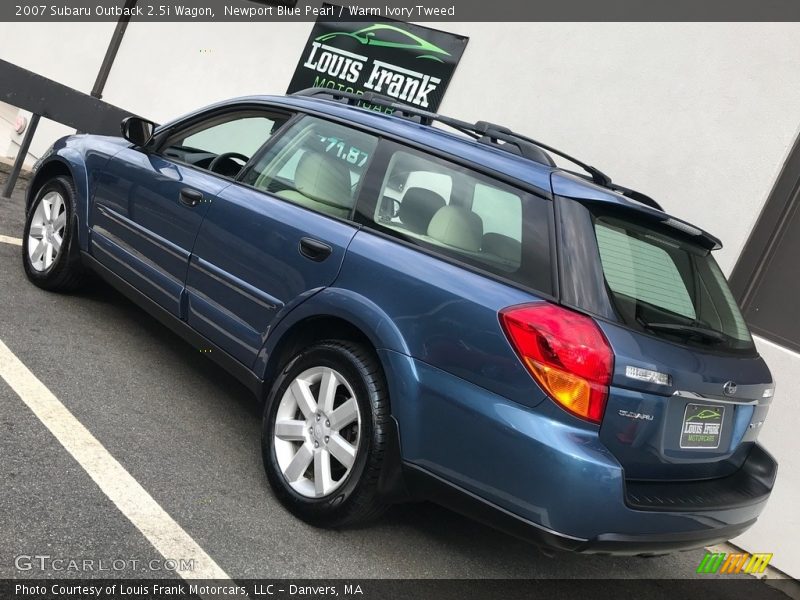 Newport Blue Pearl / Warm Ivory Tweed 2007 Subaru Outback 2.5i Wagon