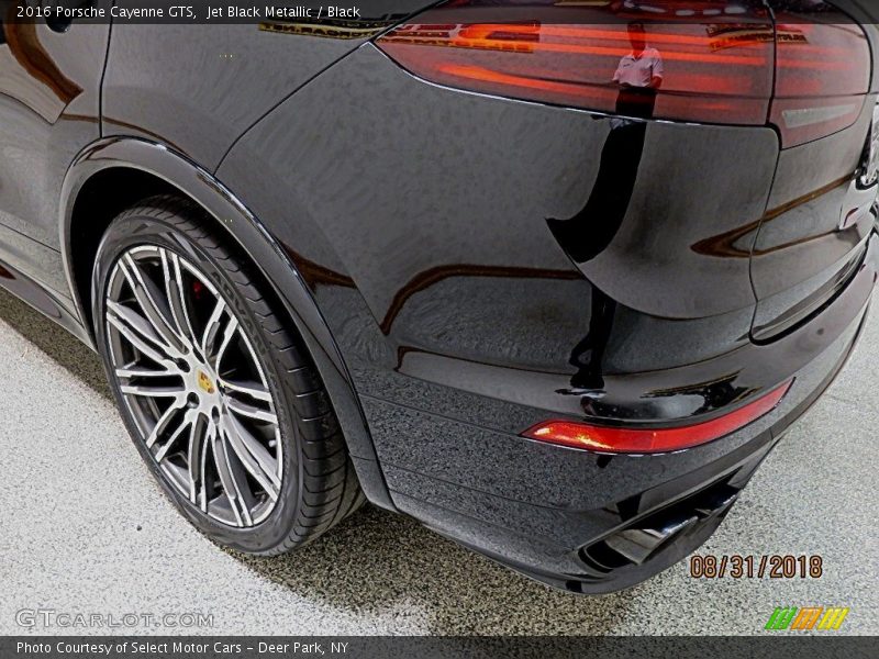 Jet Black Metallic / Black 2016 Porsche Cayenne GTS