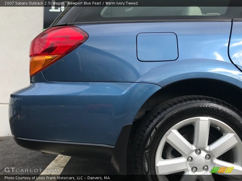 Newport Blue Pearl / Warm Ivory Tweed 2007 Subaru Outback 2.5i Wagon