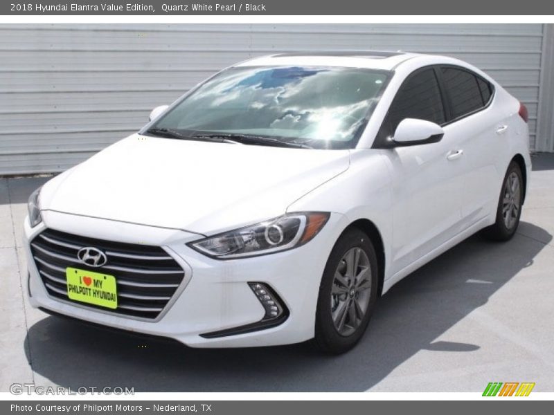 Quartz White Pearl / Black 2018 Hyundai Elantra Value Edition