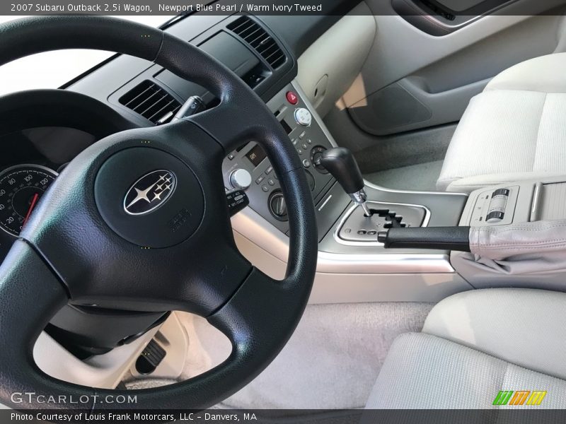 Newport Blue Pearl / Warm Ivory Tweed 2007 Subaru Outback 2.5i Wagon