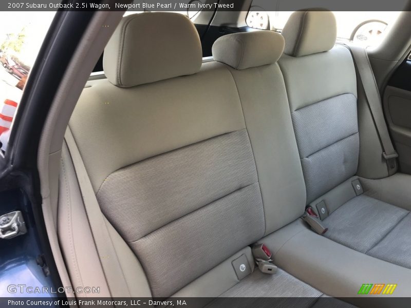 Newport Blue Pearl / Warm Ivory Tweed 2007 Subaru Outback 2.5i Wagon