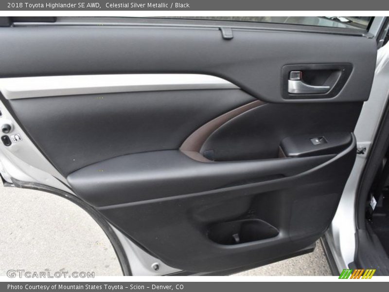 Celestial Silver Metallic / Black 2018 Toyota Highlander SE AWD