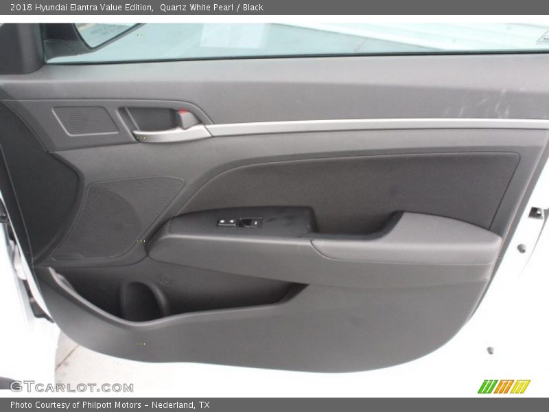 Quartz White Pearl / Black 2018 Hyundai Elantra Value Edition