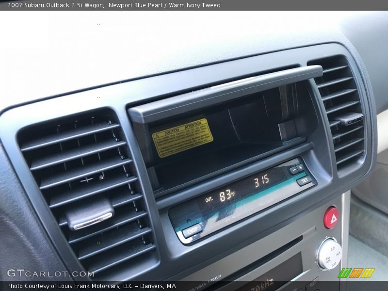 Newport Blue Pearl / Warm Ivory Tweed 2007 Subaru Outback 2.5i Wagon