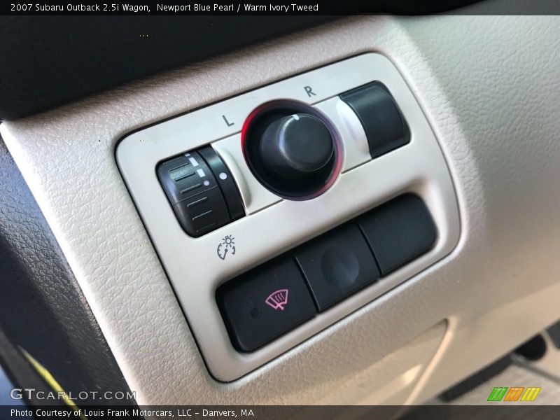 Newport Blue Pearl / Warm Ivory Tweed 2007 Subaru Outback 2.5i Wagon