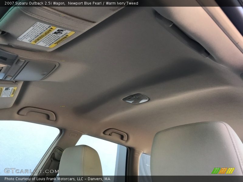 Newport Blue Pearl / Warm Ivory Tweed 2007 Subaru Outback 2.5i Wagon