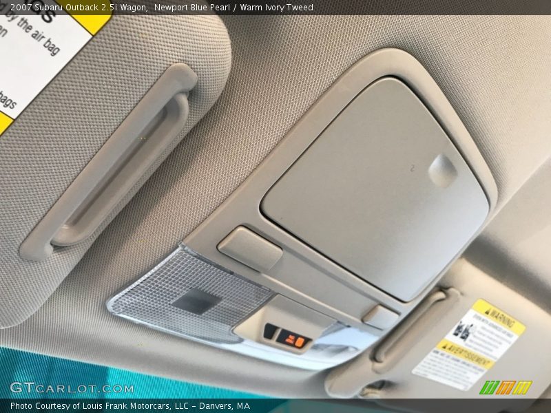 Newport Blue Pearl / Warm Ivory Tweed 2007 Subaru Outback 2.5i Wagon