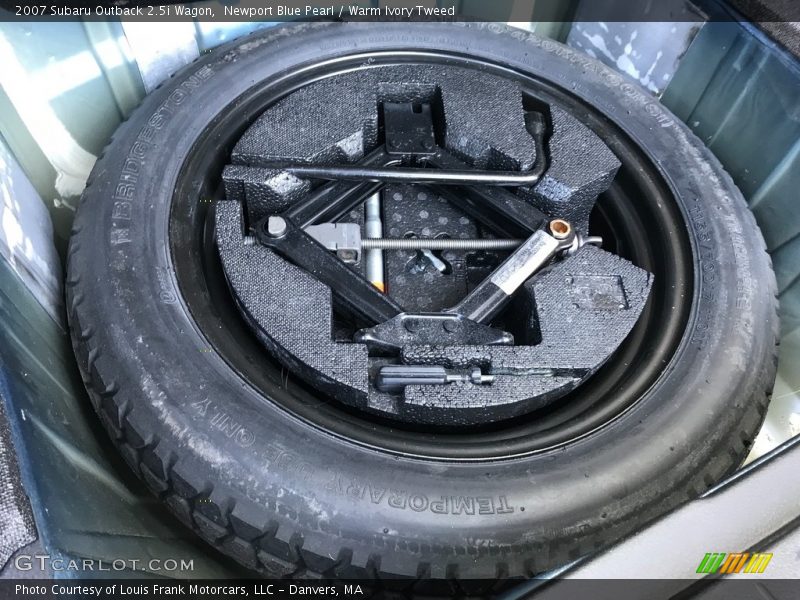 Newport Blue Pearl / Warm Ivory Tweed 2007 Subaru Outback 2.5i Wagon