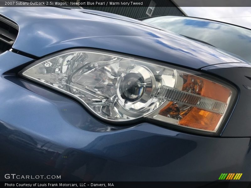 Newport Blue Pearl / Warm Ivory Tweed 2007 Subaru Outback 2.5i Wagon