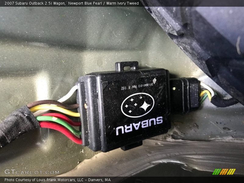Newport Blue Pearl / Warm Ivory Tweed 2007 Subaru Outback 2.5i Wagon