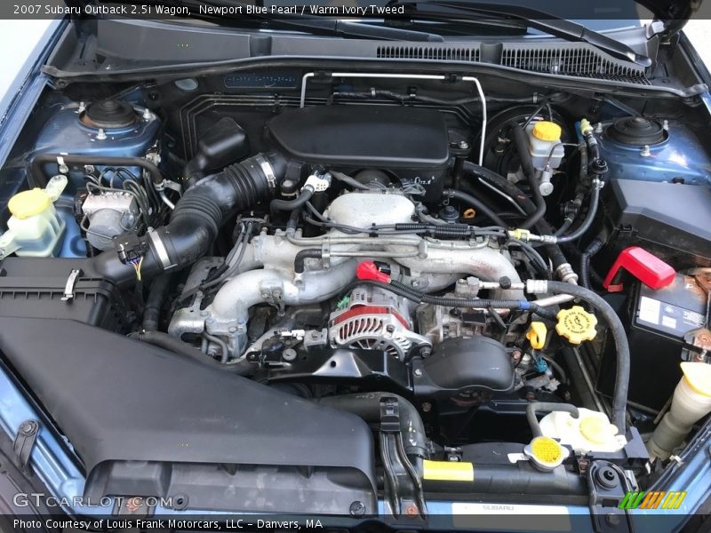 Newport Blue Pearl / Warm Ivory Tweed 2007 Subaru Outback 2.5i Wagon
