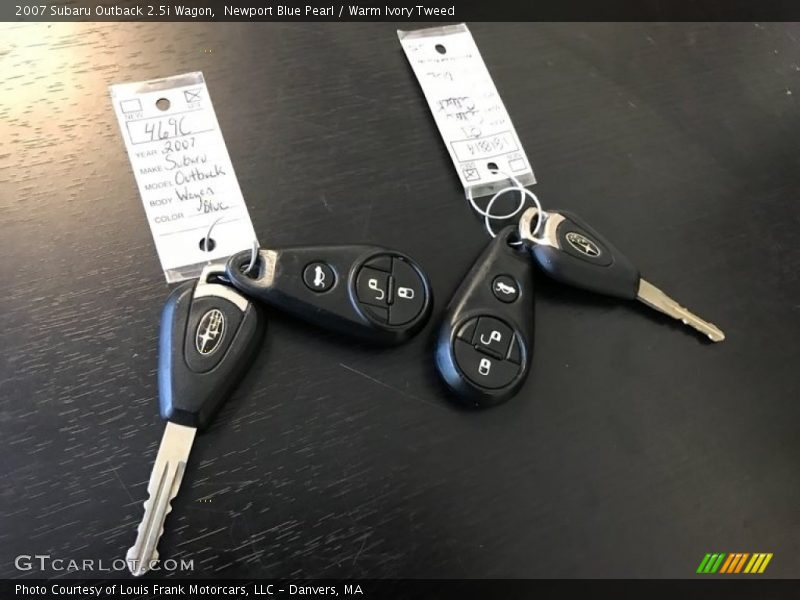 Newport Blue Pearl / Warm Ivory Tweed 2007 Subaru Outback 2.5i Wagon