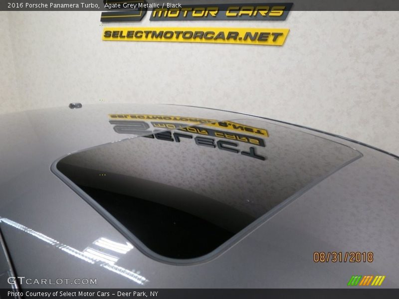 Agate Grey Metallic / Black 2016 Porsche Panamera Turbo