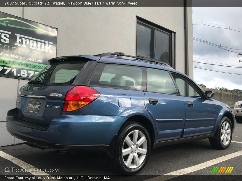 Newport Blue Pearl / Warm Ivory Tweed 2007 Subaru Outback 2.5i Wagon