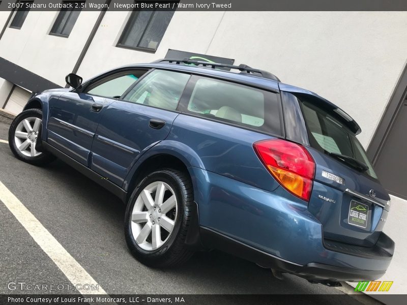 Newport Blue Pearl / Warm Ivory Tweed 2007 Subaru Outback 2.5i Wagon